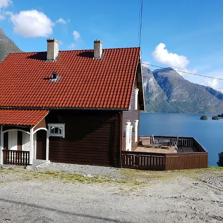 Charming Timber House In Stryn, Norway * 스트륀